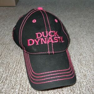 Duck Dynasty black and pink hat